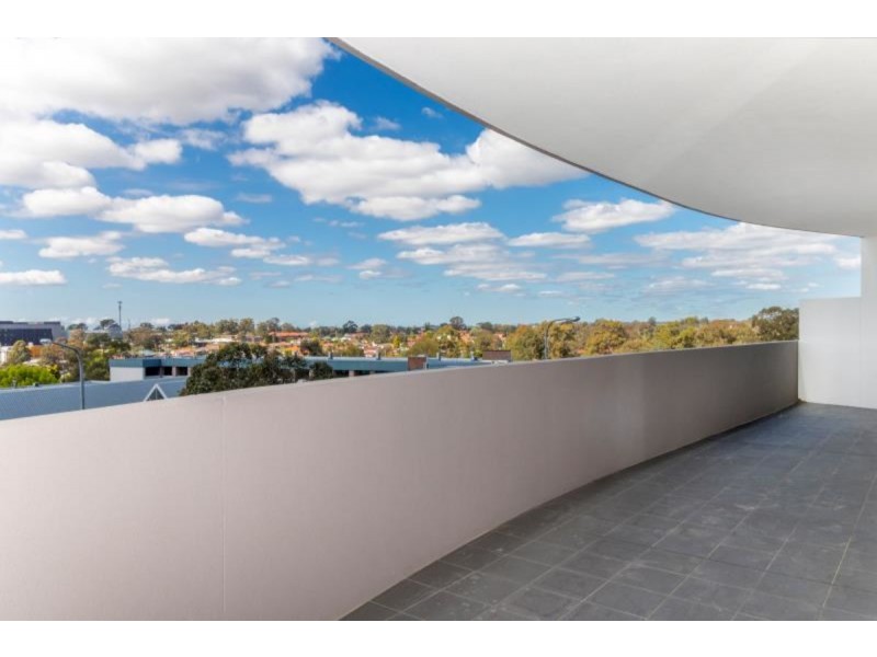 6/130 Main Street, Blacktown NSW 2148